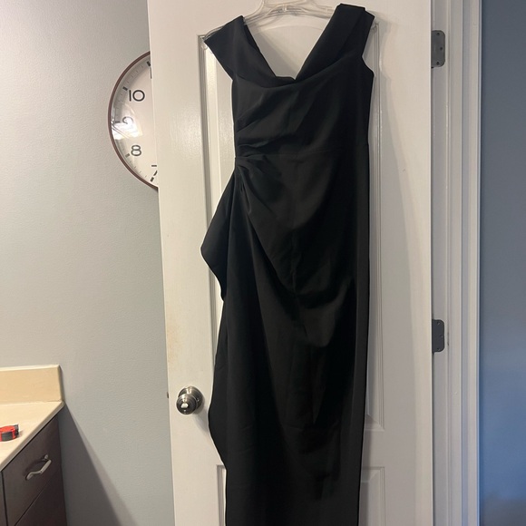 NWOT Vince Camuto long black party, cocktail, wedding, celebration dress size 12 - Picture 8 of 12